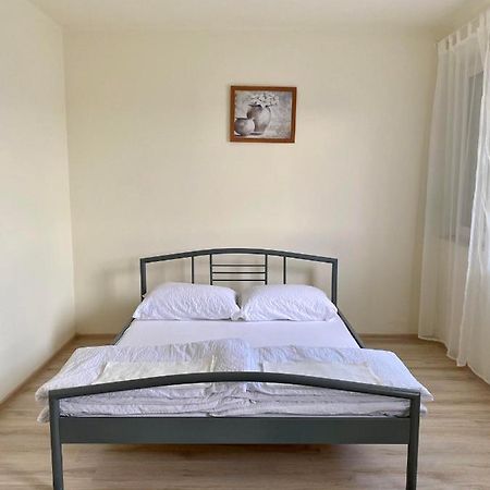 Neptun Apartman Hajdúszoboszló Zewnętrze zdjęcie